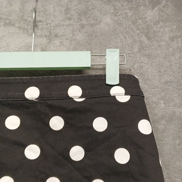 🍑FOREVER 21 Women Mini Skirt Denim Casual Polka Dots B/W Size S(W 28 in) - Picture 3 of 10